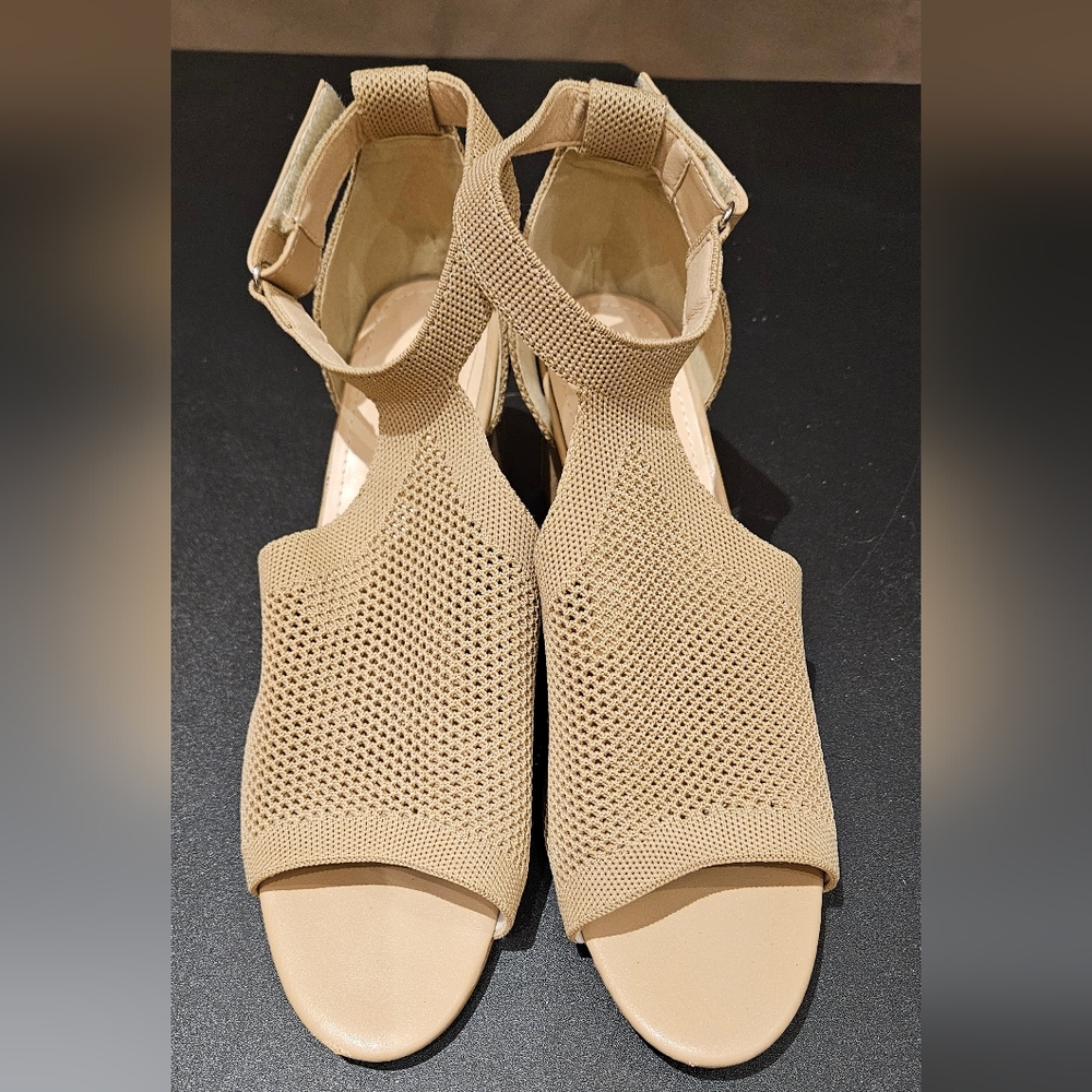 Newbella Elegant Tan Women's Sandals